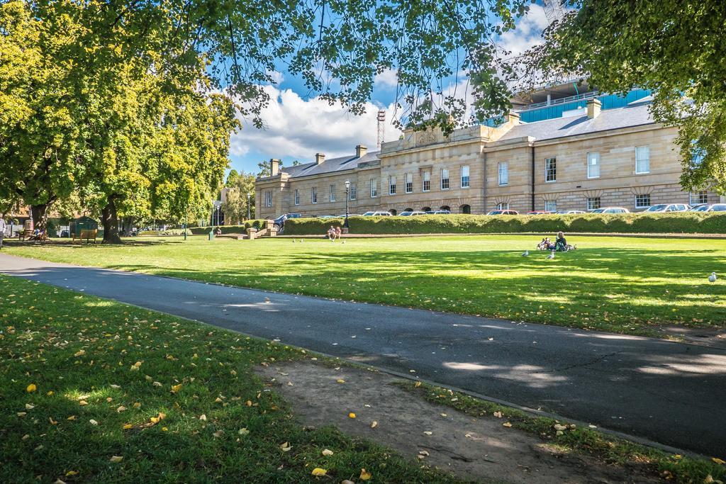 Watermans Hotel Хобарт Экстерьер фото
